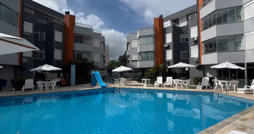 Lindo apartamento com pequena vista do Mar