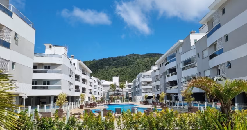 Lindo apartamento em condomínio Club