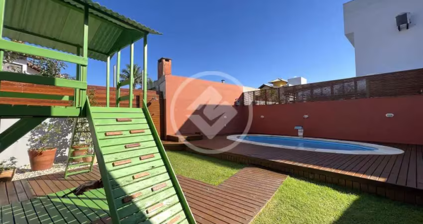 Casa com piscina em rua familiar próximo ao Direto do campo do Córrego Grande. codigo: 63903