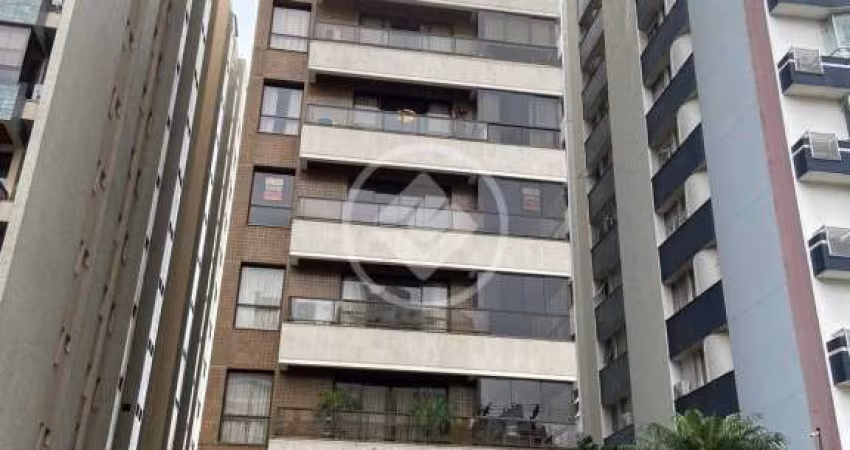 Villa Adriana - Lindo apartamento no coração da cidade codigo: 75277