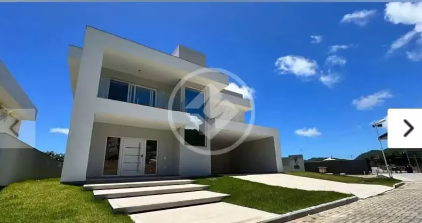 CASA EM CODÓMINIO FECHADO- 3 SÚITES codigo: 76690