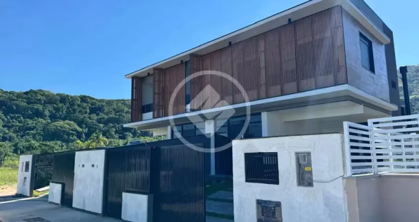 Casa com 3 quartos (sendo 1 suíte)- Villa Pamplona codigo: 80545