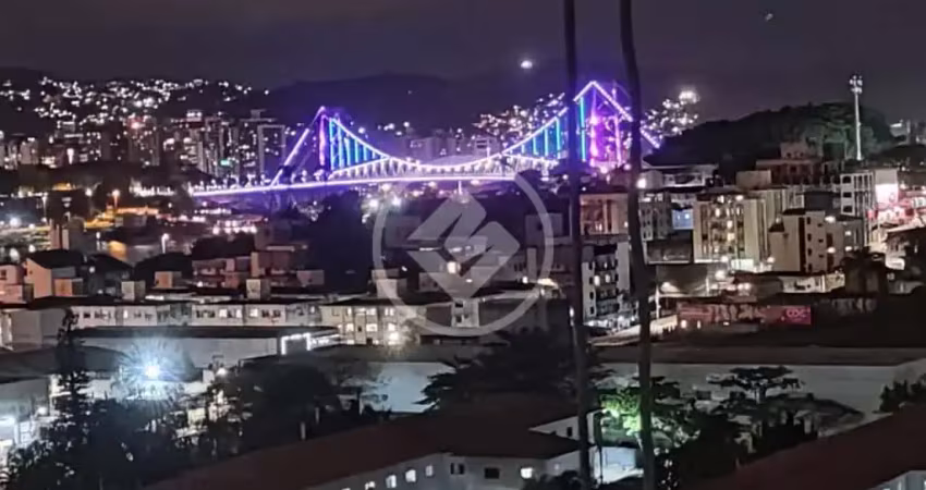 Apartamento com 3 quartos à venda na Rua Santos Saraiva, 469, Estreito, Florianópolis
