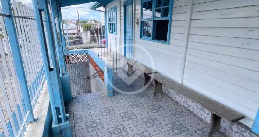 Casa Localizada em Barreiros codigo: 98019