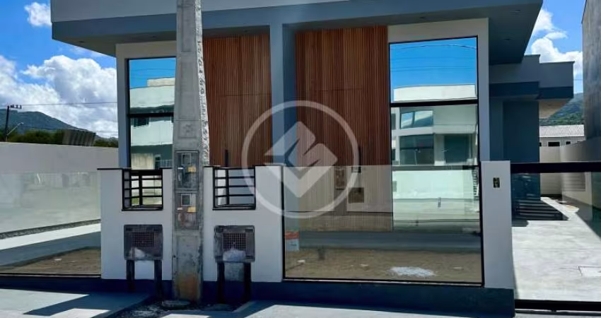 Casa localizado em Forquilhas codigo: 100405