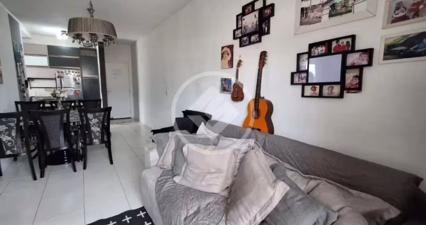 Apartamento de 02 dormitórios no Bairro Areias São josé SC. codigo: 121881