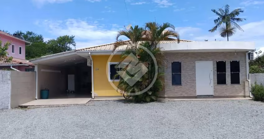 CASA À VENDA NA PALHOÇA codigo: 123706