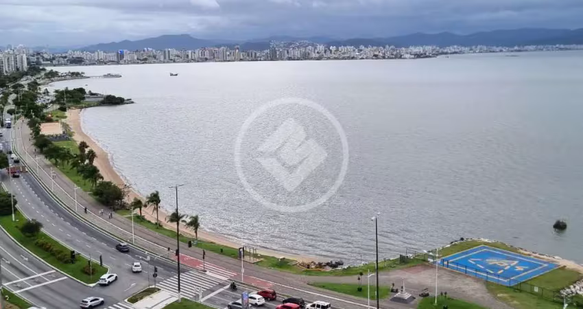 Cobertura duplex no centro  de floripa com 4 quartos e 4 vagas de garagem codigo: 137428