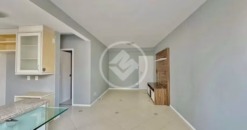 Apartamento no centro de florianópolis 2 dormitórios 1 vaga codigo: 138161