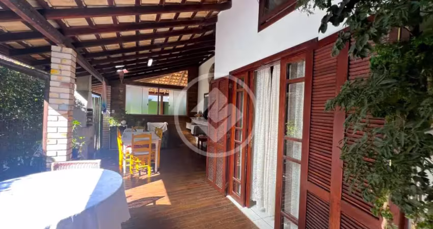 Casa com 2 quartos à venda na Rua Pau de Canela, 808, Campeche, Florianópolis