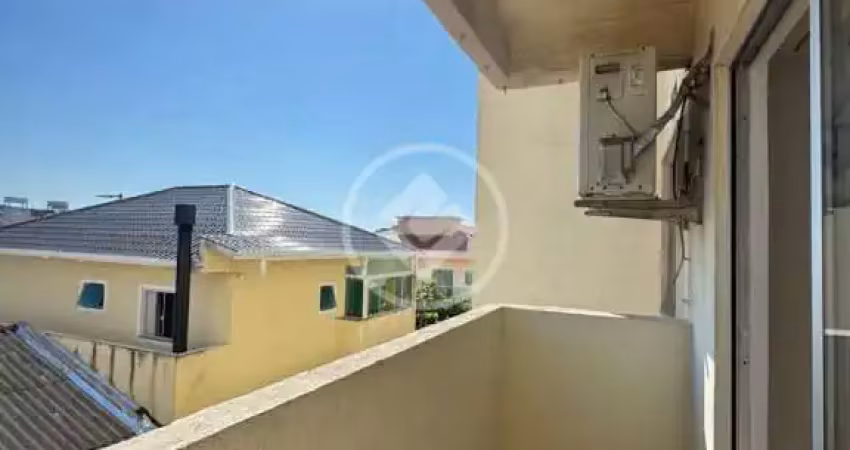 Apartamento 3 quartos sacada com sacada codigo: 141757