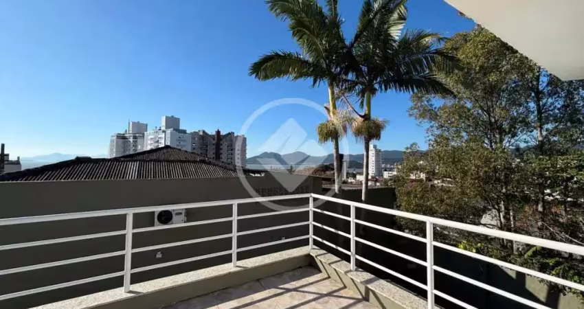Casa na agronômica com vista mar 2 quartos e amplo terreno codigo: 147579