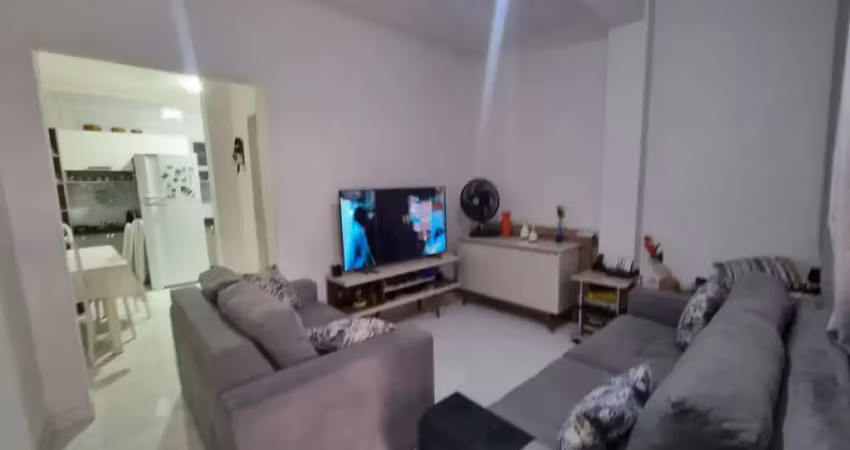 Casa para aluguel tem 106 metros quadrados com 2 quartos!