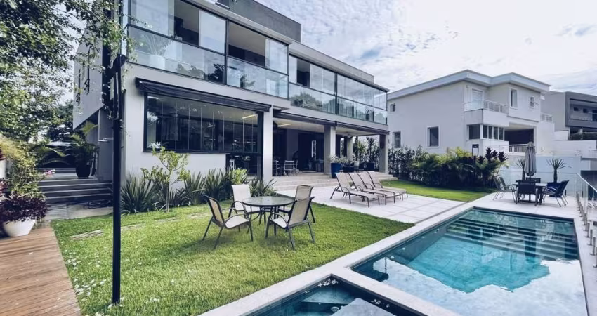Casa Cond. Alphaville G.V