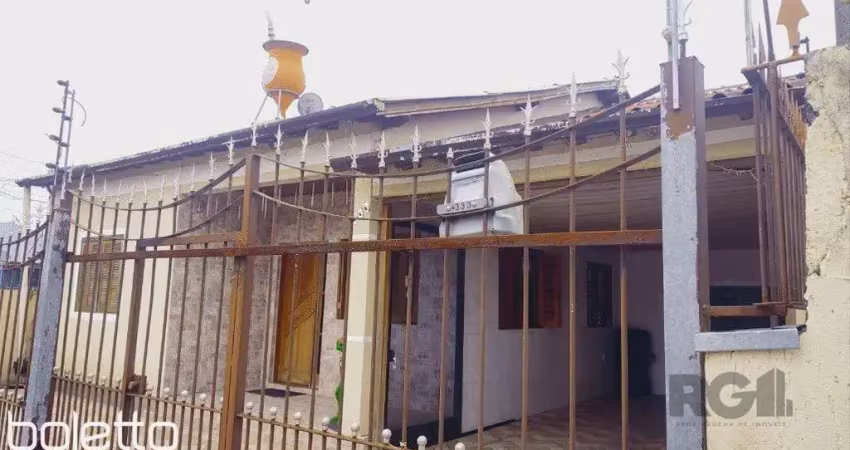 Venda casa em Cachoeirinha, 200m², terreno 300m², 3 dormitórios, 2 banheiros, 1