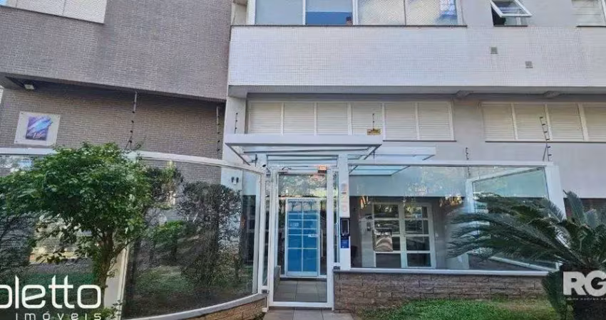 Lindo apartamento mobiliado de 1 domitório com 1 suíte e sacada