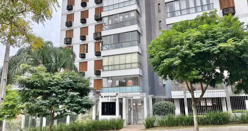 Excelente apartamento para alugar no Edifício Mont Blanc, bairro Tristeza.
