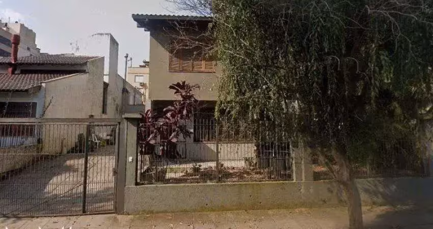 Casa para locação de 260m2, r$ 7.000,00 no bairro passo d’areia.