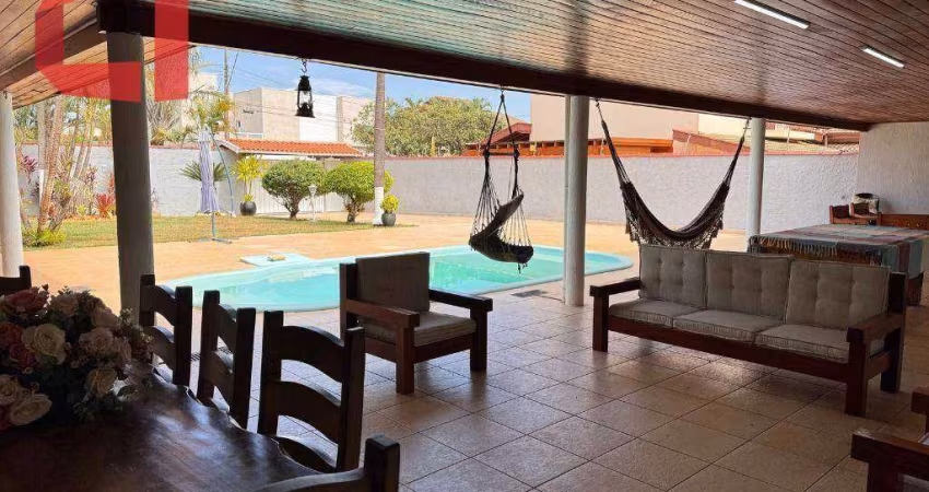 Casa com 3 dormitórios à venda, 326 m² por R$ 1.915.000,00 - Jardim de Itapoan - Paulínia/SP