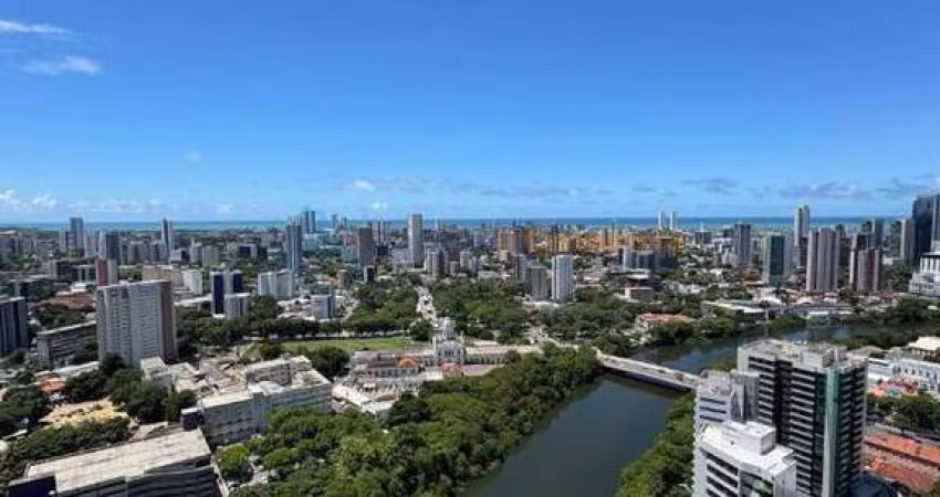 LINDO E ESPA&#199;OSO APARTAMENTO NO BAIRRO DA MADALENA