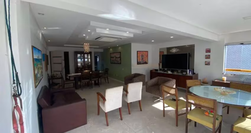 Lindo e espaçoso apartamento com 4 quartos à venda no bairro das graças