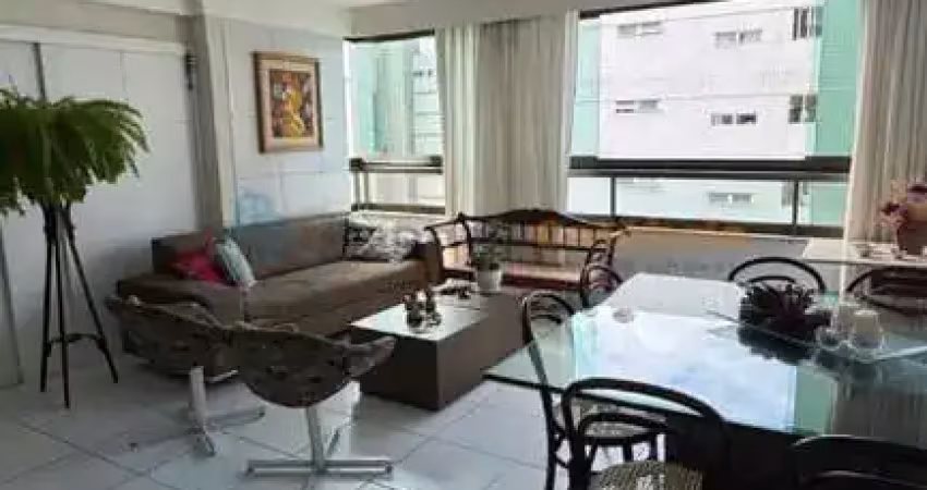 Lindo e espaçoso apartamento de 4 quartos disponível para venda no coração da zona norte