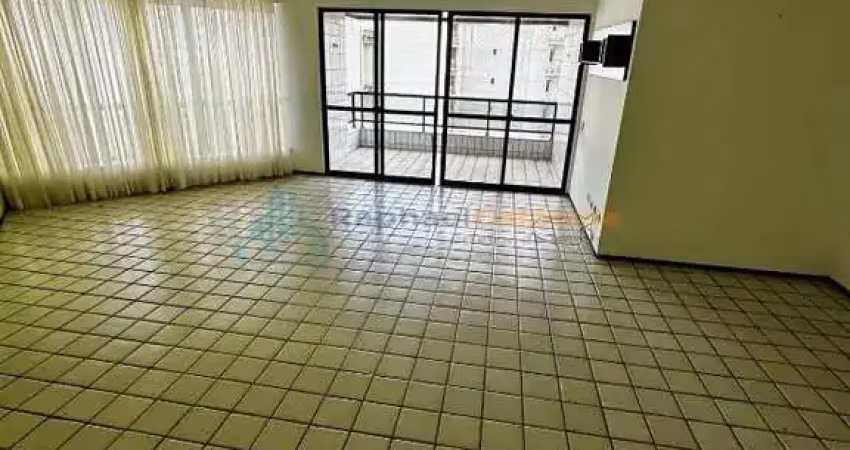 Lindo e espaçoso apartamento de 4 quartos para venda em parnamirim