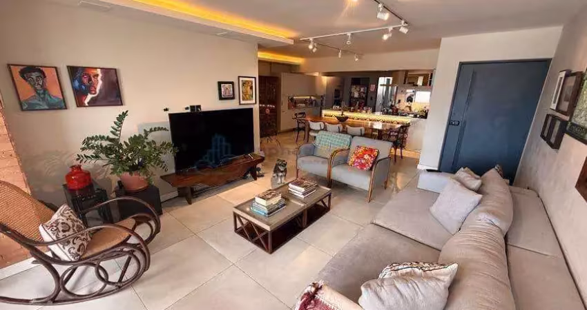 Lindo e espaçoso apartamento de 3 quartos, disponível para venda, no bairro de parnamirim