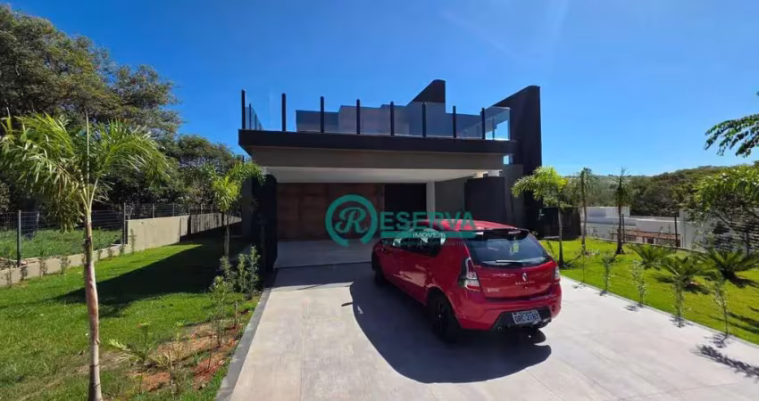 Casa em Lagoa Santa, com 4 dormitórios à venda, 417 m² por R$ 3.990.000 - Condomínio Victória Golf Residence - Lagoa Santa/MG