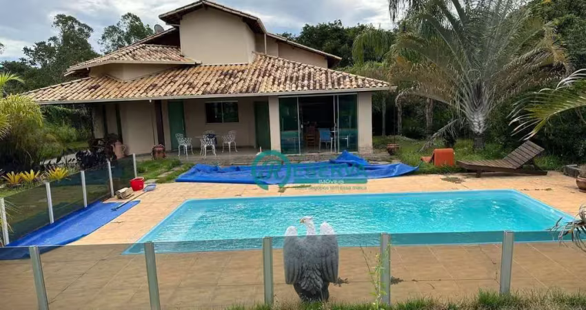 Casa em Jaboticatubas, com 3 dormitórios à venda, 320 m² por R$ 1.300.000 - Condomínio Vale Do Luar - Jaboticatubas/MG