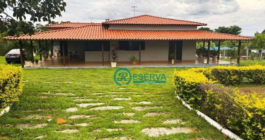 Casa com 3 dormitórios, 275 m² - venda por R$ 1.200.000,00 ou aluguel por R$ 4.230,00/mês - Cond. Vila Monte Verde - Jaboticatubas/MG