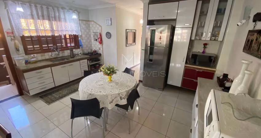 Casa para Venda em Jundiaí, Vila M Genoveva, 3 dormitórios, 1 suíte, 2 banheiros, 2 vagas