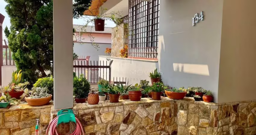 Casa para Venda em Jundiaí, Jardim das Samambaias, 5 dormitórios, 1 suíte, 5 banheiros, 7 vagas
