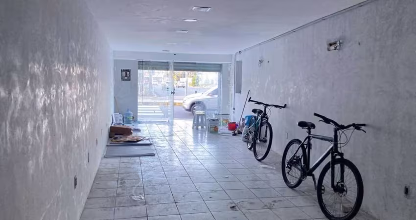Loja duplex na Herculano Bandeira próximo a padaria Diplomata