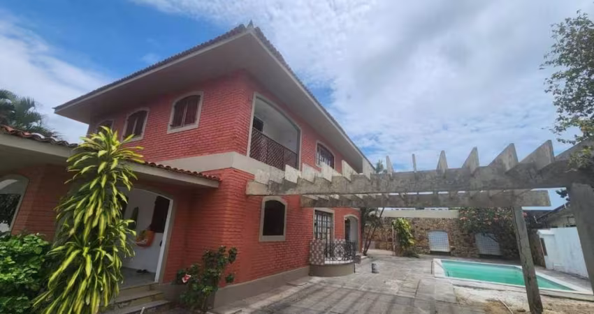 Casa 06 quartos (3 suites), 6 vagas, psicina, 450m