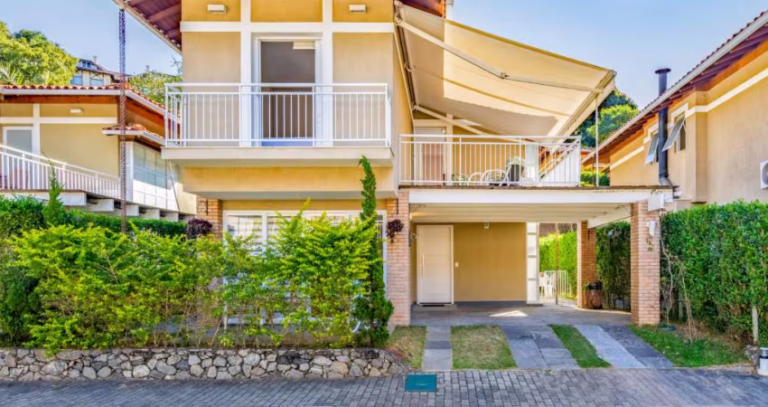 Casa com 4 quartos em condomínio em Nogueira, Petrópolis.