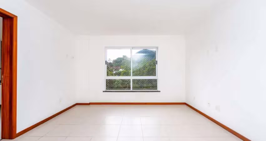 Apartamento com 2 quartos no Alto, Teresópolis.