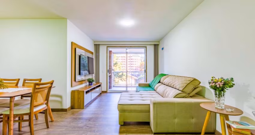 Apartamento com 2 quartos no Alto, Teresópolis.