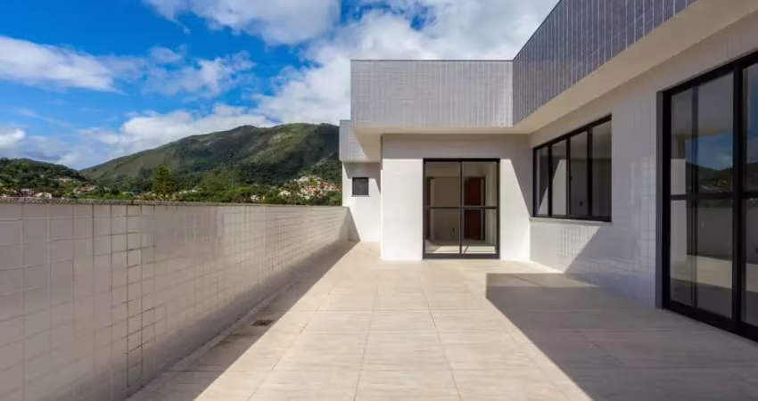 Cobertura linear com 3 quartos no bairro do alto, teresópolis