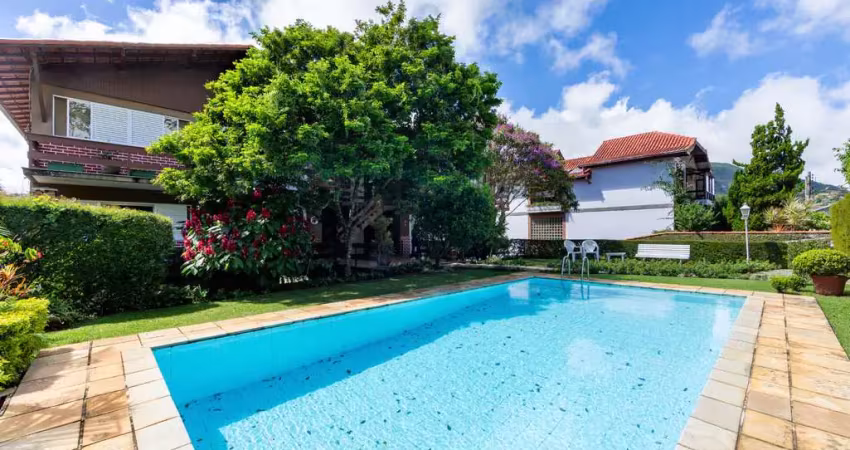 Apartamento com 2 quartos, no bairro jardim cascata, em teresópolis.