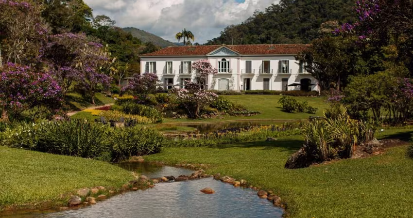 Lote em condomínio em Corrêas, Petrópolis.