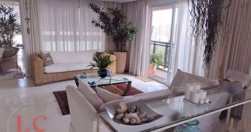 Oportunidade, Cobertura Duplex padrão venda/locação na Vila Andrade, uma unidade por andar, linda, muito nova -  03 Suites, 06 vagas, depósito.