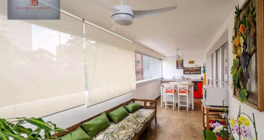 Apartamento para locação Vila Andrade-172 m2., 4 Drs., sendo 3 Suites, 3 vagas, 8 mil Reais.