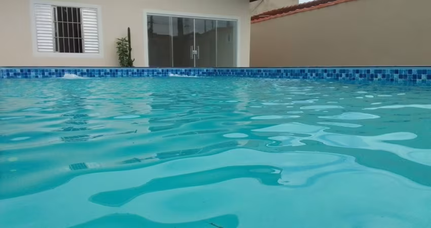 Casa para Venda no bairro Jardim Suarão, localizado na cidade de Itanhaém / SP.