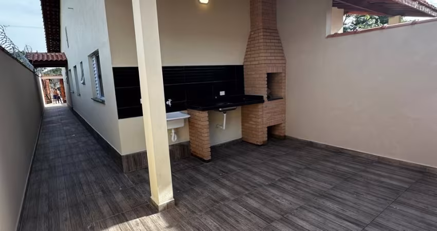 Casa para Venda no bairro Nova Itanhaém (Interior), localizado na cidade de Itanhaém / SP.