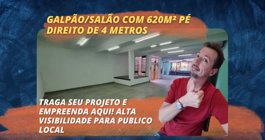 Galpão/salão com 3 pavimentos num total de 620m² com 10 vagas mais para veiculos, sem restrição de segmento!