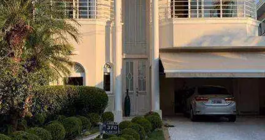 Casa de Alto Padrão à Venda no Alphaville 3