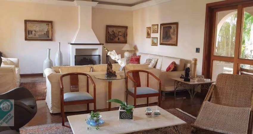 Casa Térrea em Excelente Condomínio, 4 Dorms C/ Piscina!