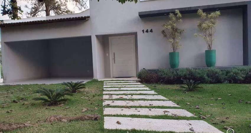 Casa com 3 dormitórios à venda, 366 m² por R$ 2.200.000,00 - Morada dos Pássaros - Barueri/SP