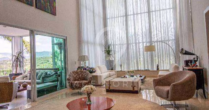 Maravilhosa Casa Clean, Esquina, Mobiliada, 750Mts de Ac, 4 Suítes, Piscina C/ Borda Infinita!